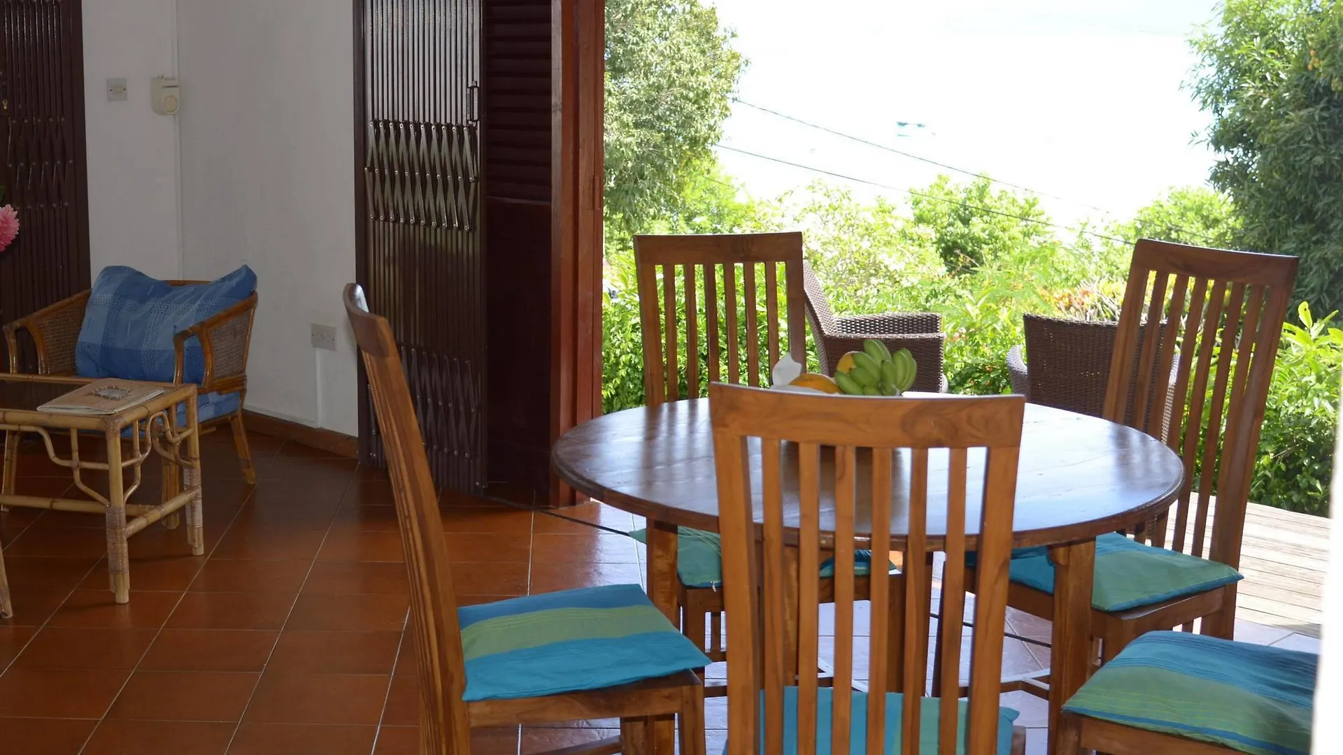 La Residence Villas & Studios Anse Royale