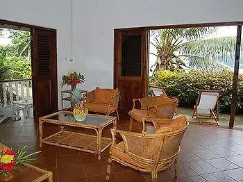 La Residence Villas & Studios Anse Royale 0*,