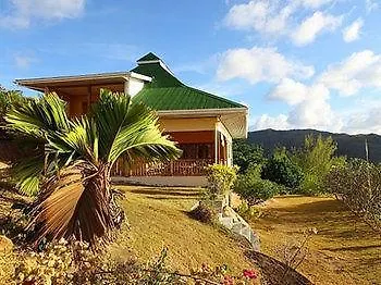 La Residence Villas & Studios Anse Royale 0*,
