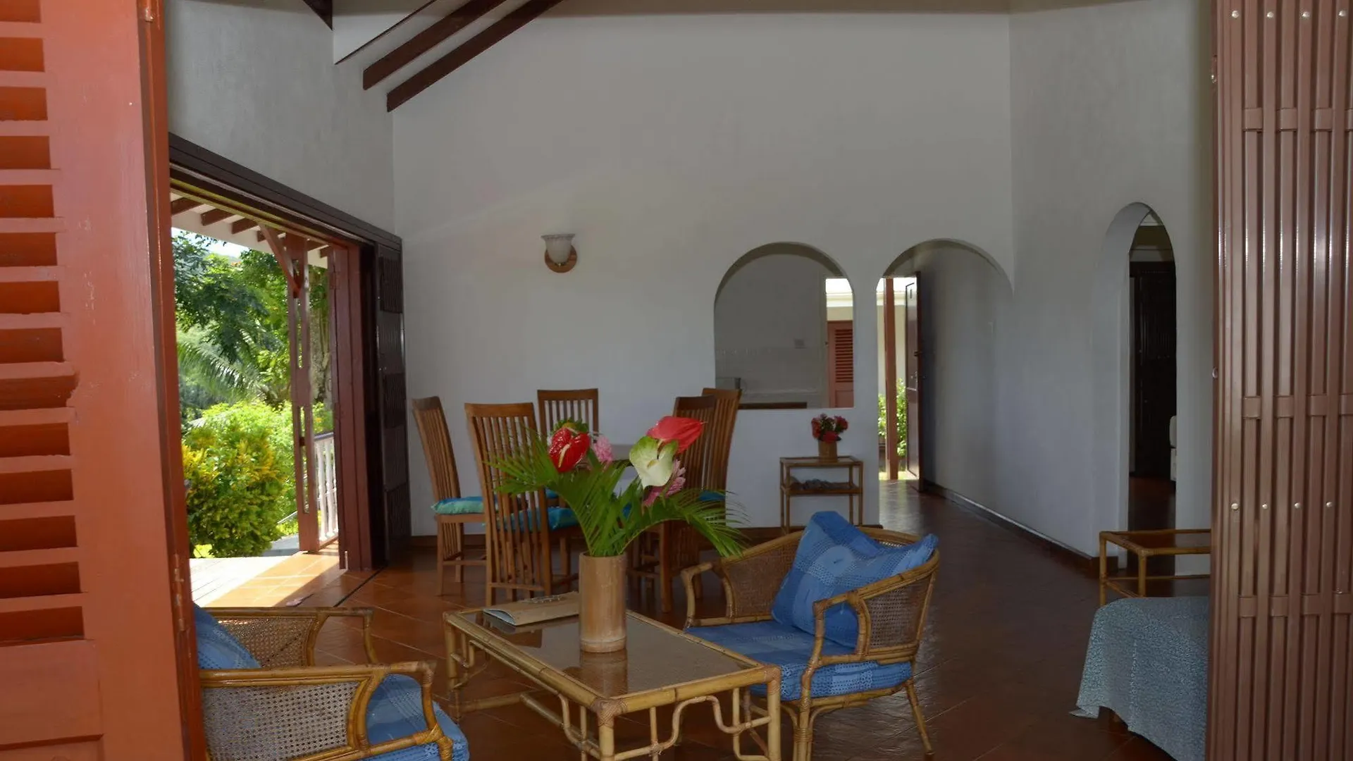La Residence Villas & Studios Anse Royale 0*,
