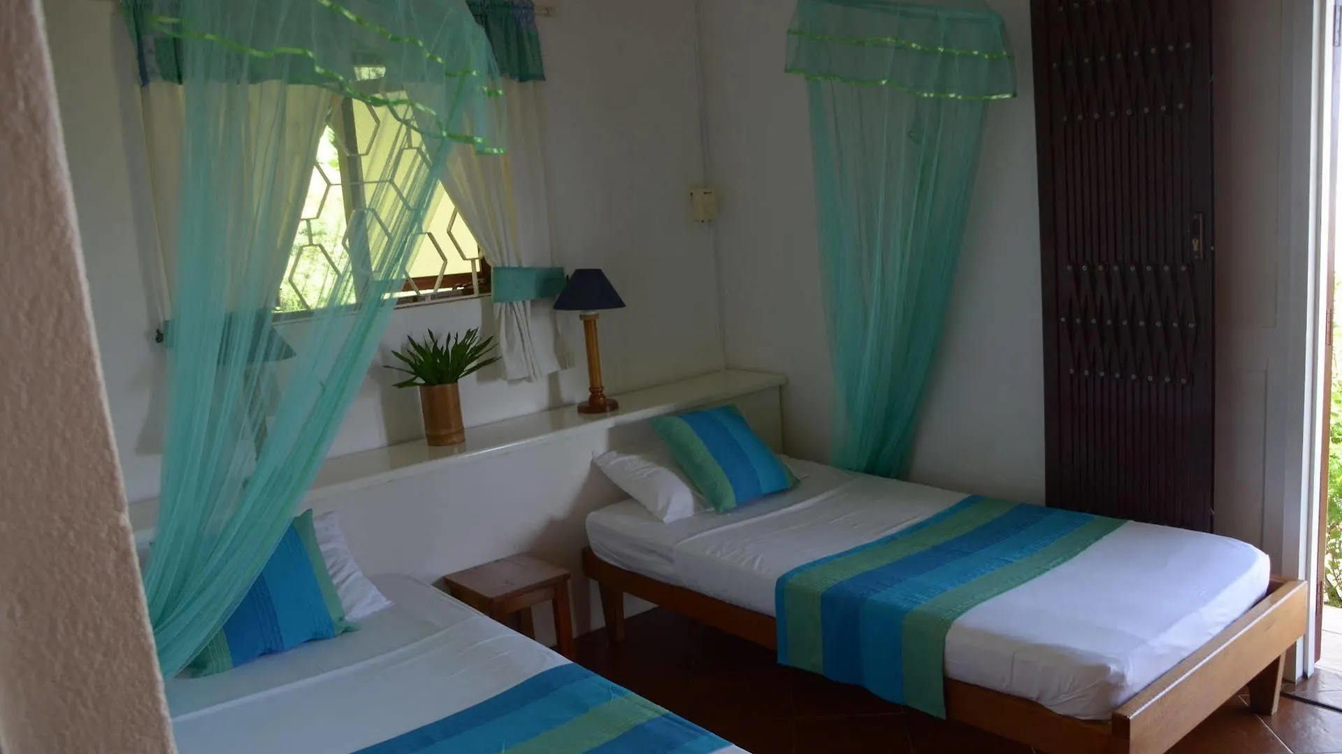 La Residence Villas & Studios Anse Royale
