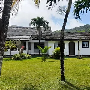 Appartement Maison Amantine, Anse Royale